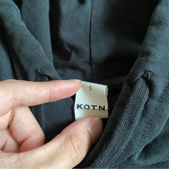 Kotn Unisex Egyptian Cotton Black Hoodie Size S - Picture 5 of 9